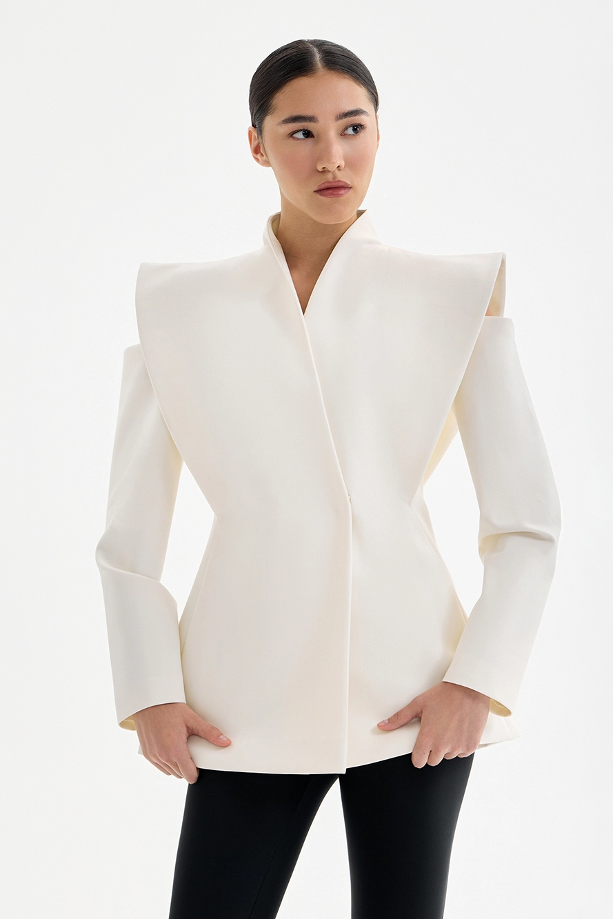 Valeria™ Sculptural Shoulder Blazer – Modern Statement Jacket