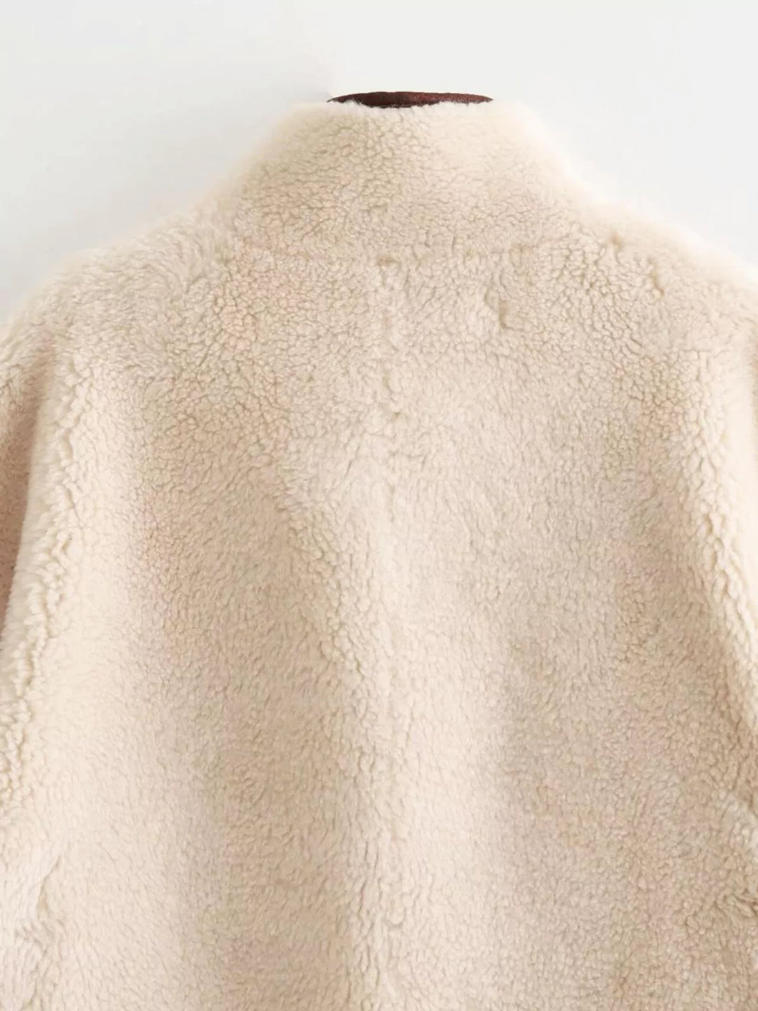Loravi™ Contrast-Tie Short Pile Jacket